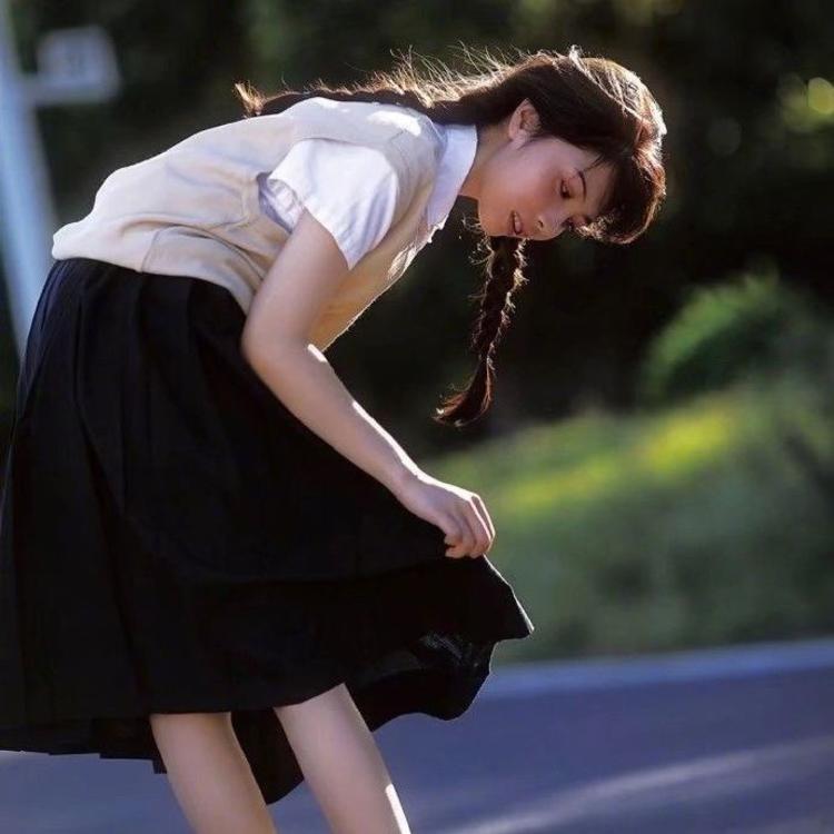 苍井优（饰 高荷惠） - gv网钙片在线观看16 - 在线观看直播